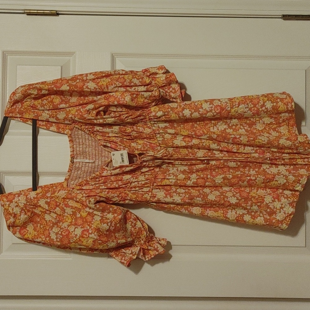 Free People - Picture 5 of 7
